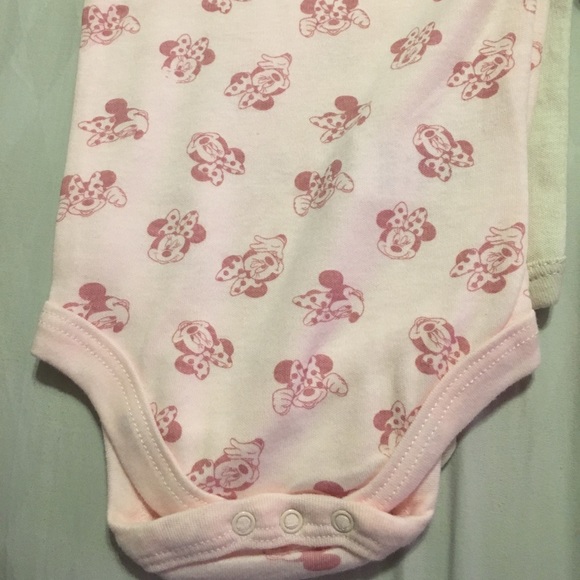 Minnie 3 piece onesie set - Picture 2 of 4